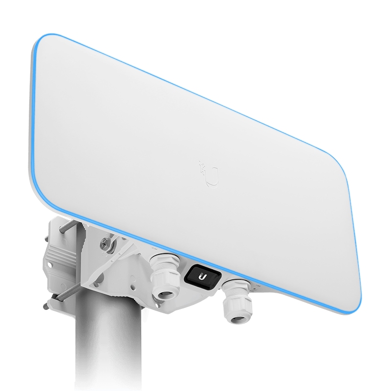 UBNT BaseStation XG UBNT UniFi WiFi BaseStation XG (UWB-XG) Outdoor WiFi 5 Tri-Radio AP – 12 Stream, 10G Uplink, 1500+ İstemci, IP67, 50°/90° Beamforming - görsel 4