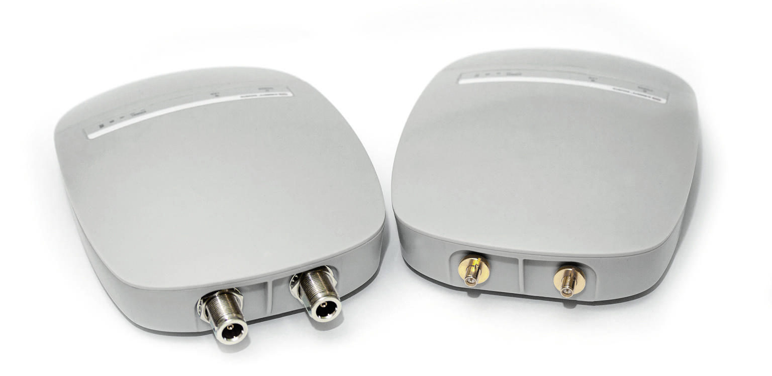 RFElements StationBox S with Two Preinstalled SMA-RP to MMCX - görsel 2